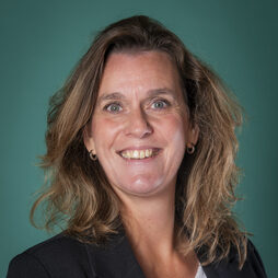 9743_2109210945549024_SV