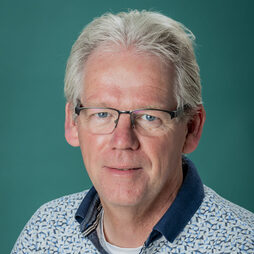 9747_1401250702518437_FV